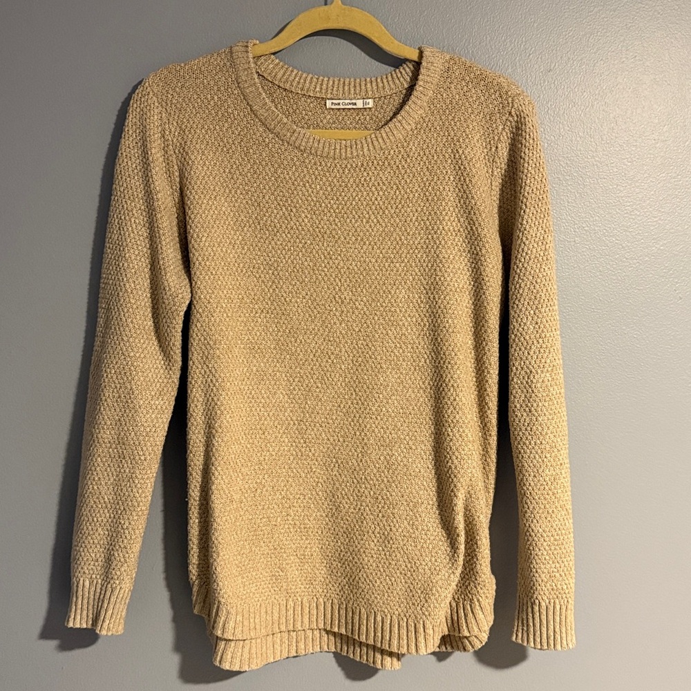 Cute Knit Beige Sweater